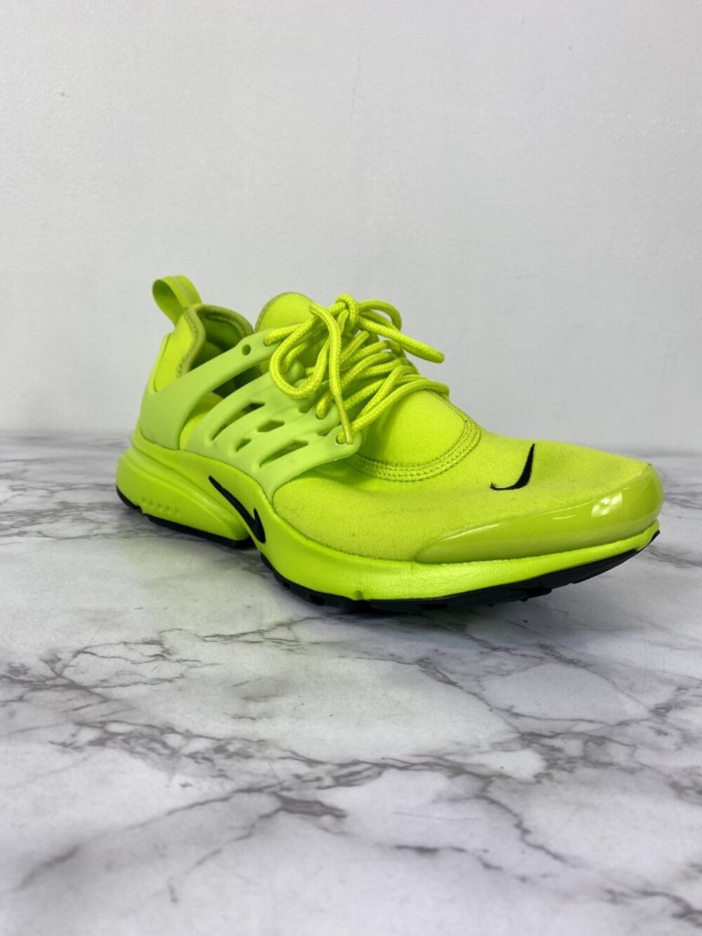 NIKE AIR PRESTO "ATOMIC GREEN" DV2228 300 WOMEN'S SIZE 7